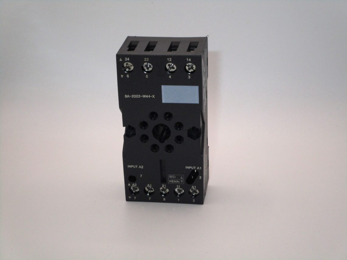 SCHNEIDER RUZC2M Zelio plugin relay socket - Image 2