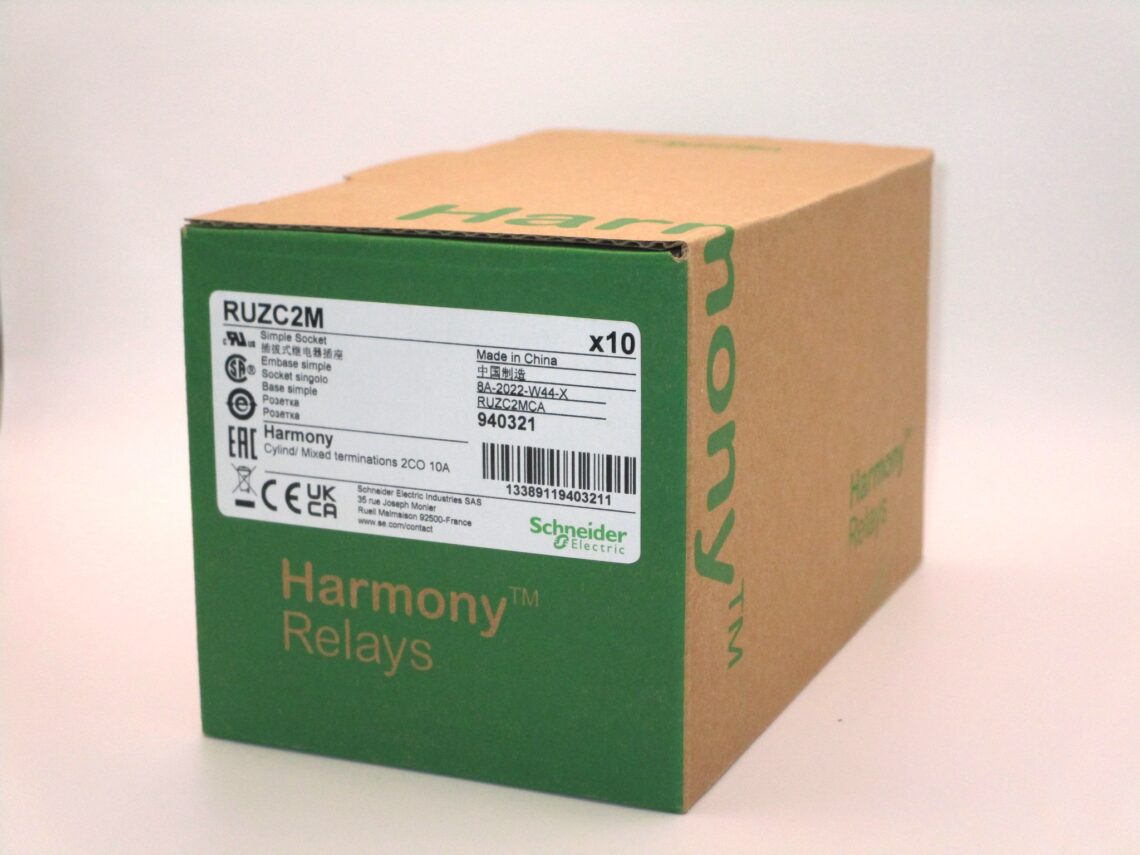 SCHNEIDER RUZC2M Zelio plugin relay socket - Image 3