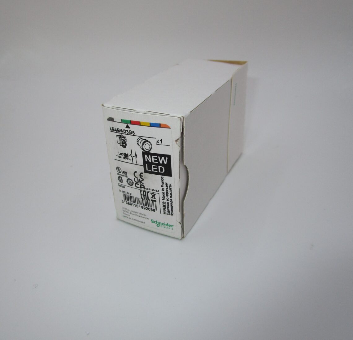SCHNEIDER XB4BW33G5 Green Illuminated LED Push Button Harmony 22mm - Image 4