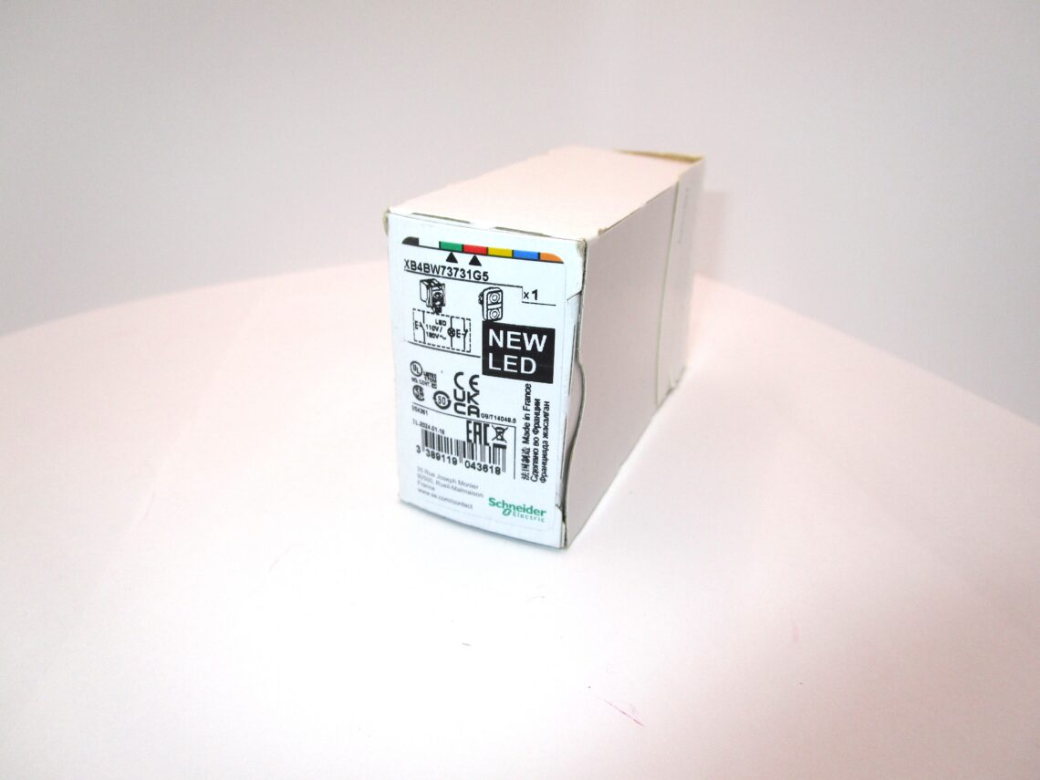 SCHNEIDER XB4BW73731G5 Illuminated double headed push button - Image 3