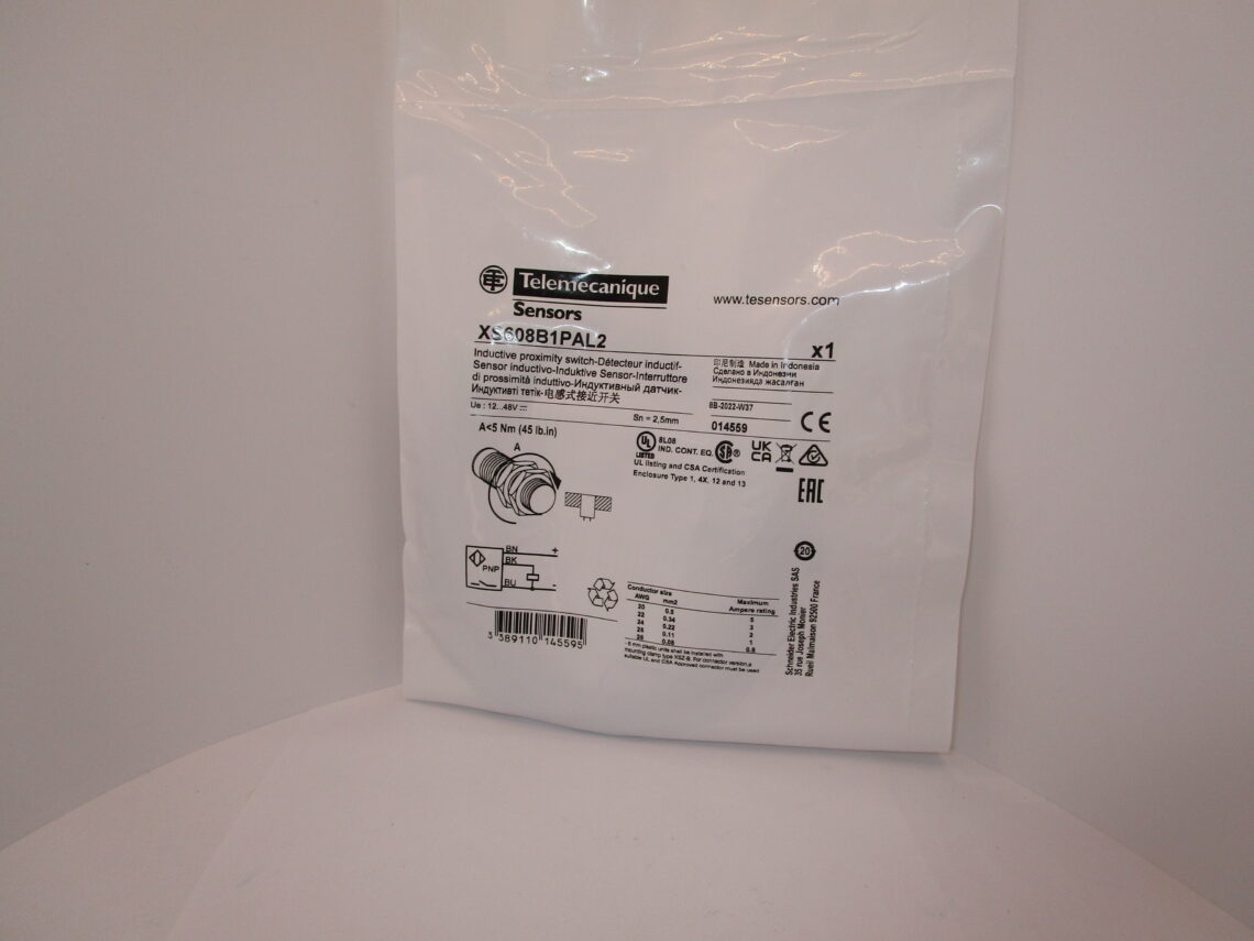 TELEMECANIQUE XS608B1PAL2 Inductive sensor