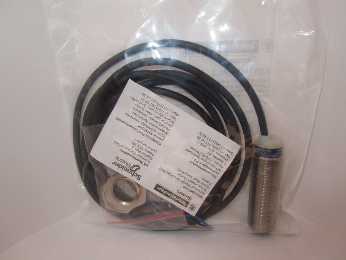 TELEMECANIQUE XS618B1PAL2 Inductive sensor